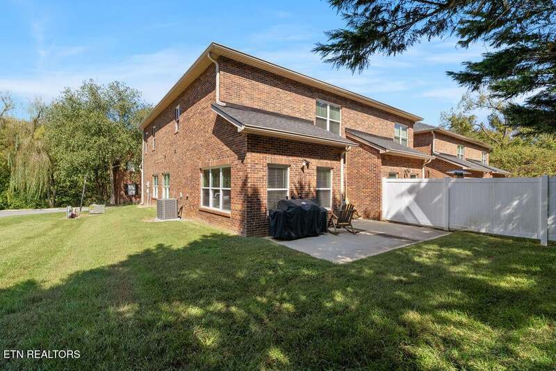 Photograph 10 of 7106 Dulaney Way