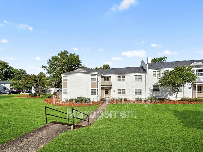 Greenvillle Condo: 100 Lewis Drive