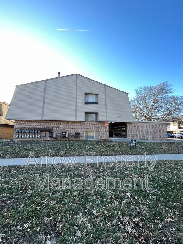 Lincoln Condo: 3619 North 60th Street -22