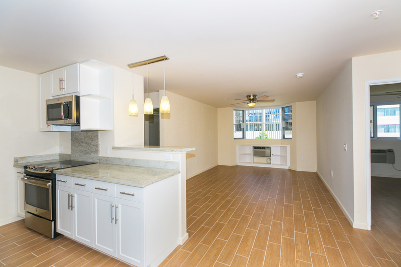 Honolulu Condo: 1810 Kaioo Dr #B-408
