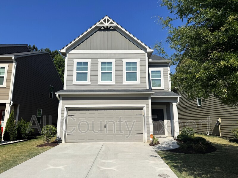 Hiram House: 21 Stanford Ct