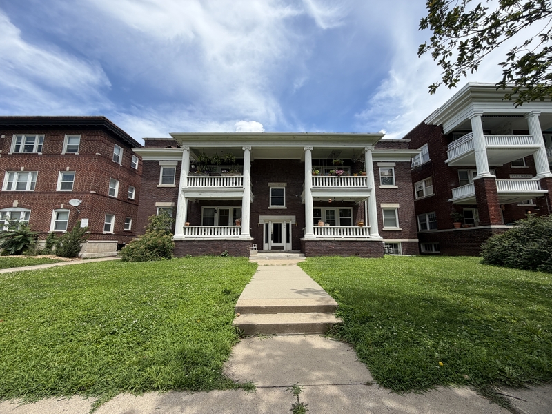 Kansas City Condo: 3727 Wyoming Street - 1S