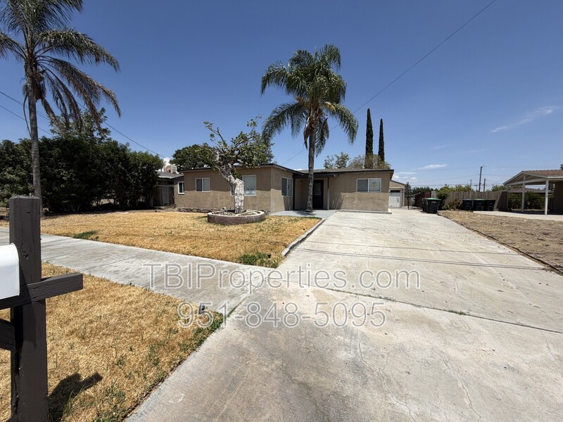 Colton House: 1656 Bryn Mawr Ct