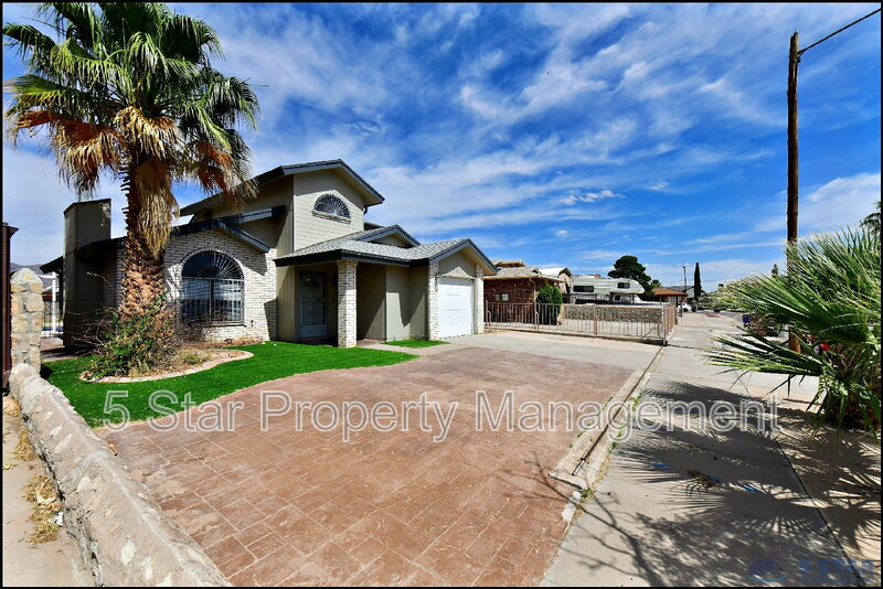 El Paso House: 11051 Rockdale St