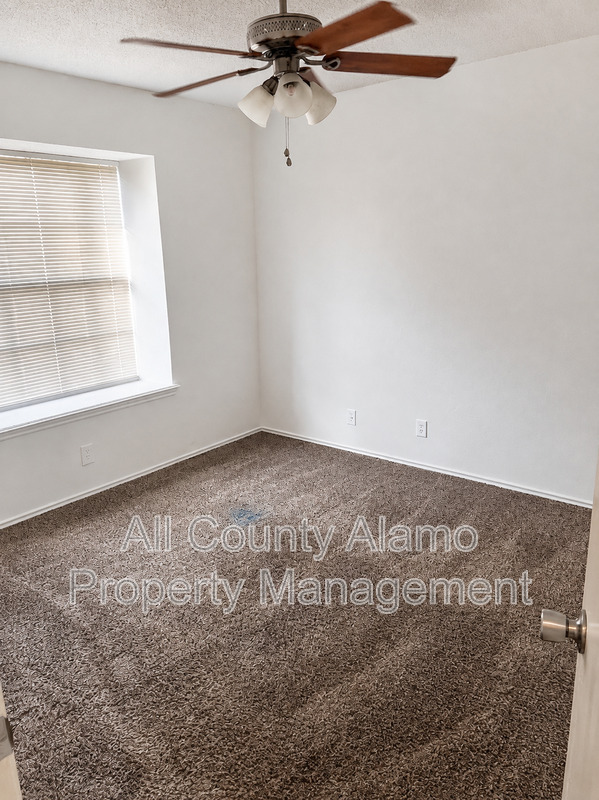Main Rental Photo 9