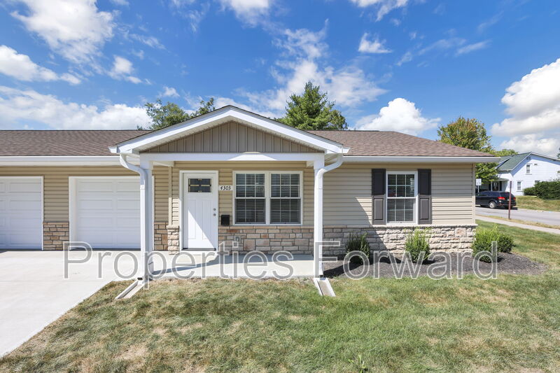 Grove City House: 4303 Dudley Ave