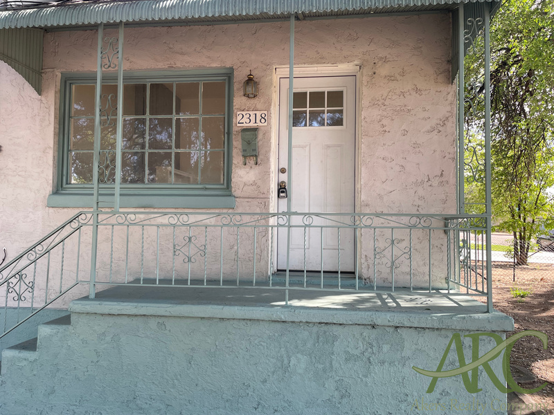 Pueblo Condo: 2318 Saint Clair Ave