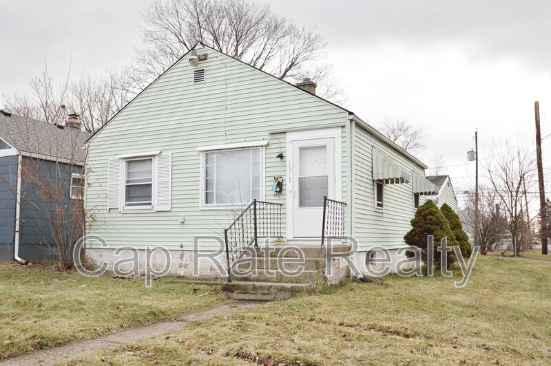 Columbus House: 1317 Aberdeen Ave