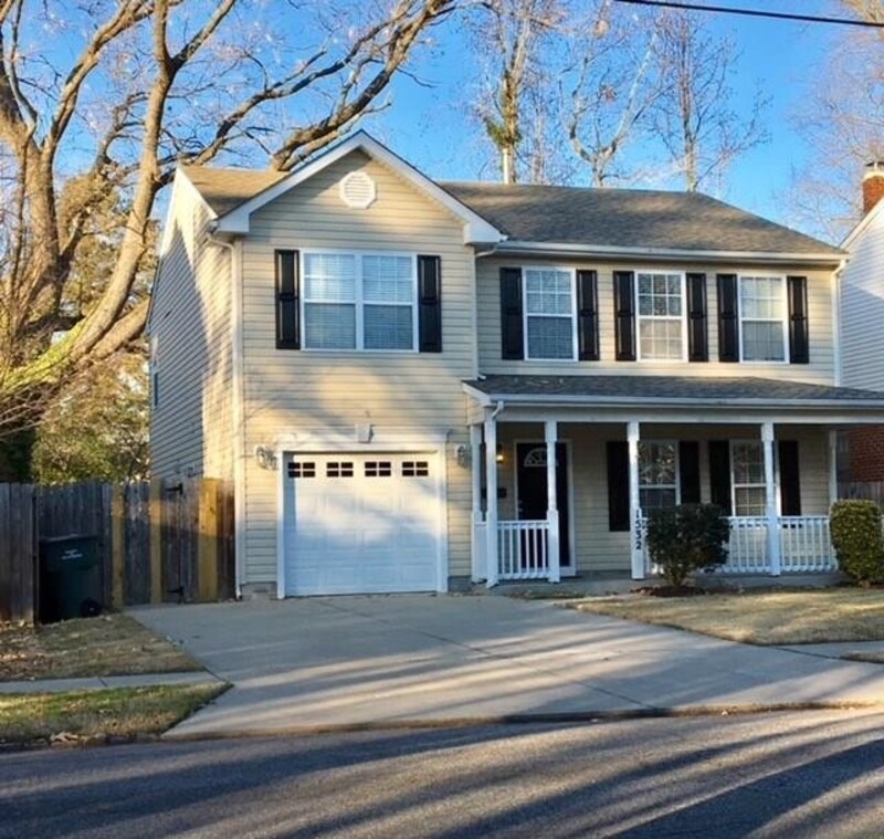 Norfolk House: 1532 Melrose Parkway