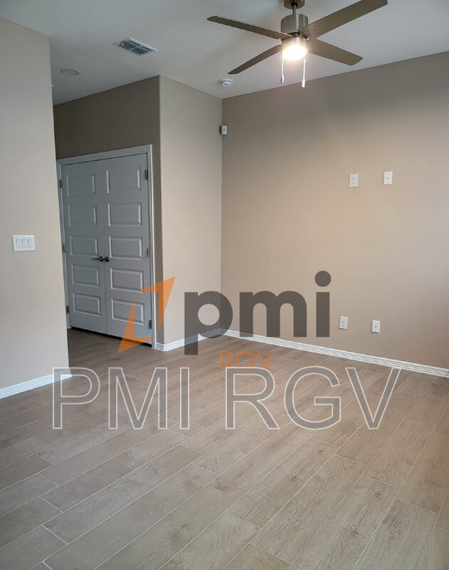 Edinburg Condo: 3009 W Kenwood St