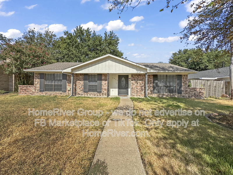 Garland House: 1317 Westpark Dr
