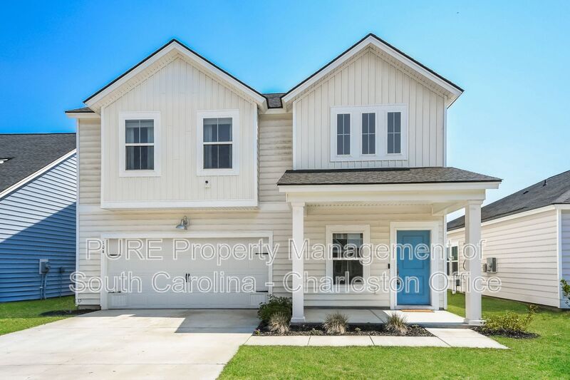 Summerville House: 104 Bay Eddy Ct.