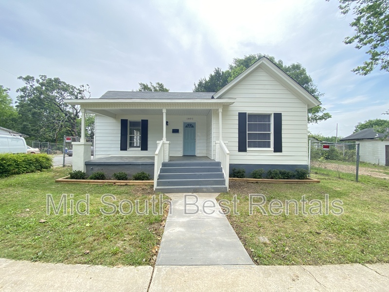 Little Rock House: 1801 S Cedar St