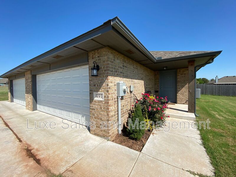 Piedmont House: 491 Washington Ave