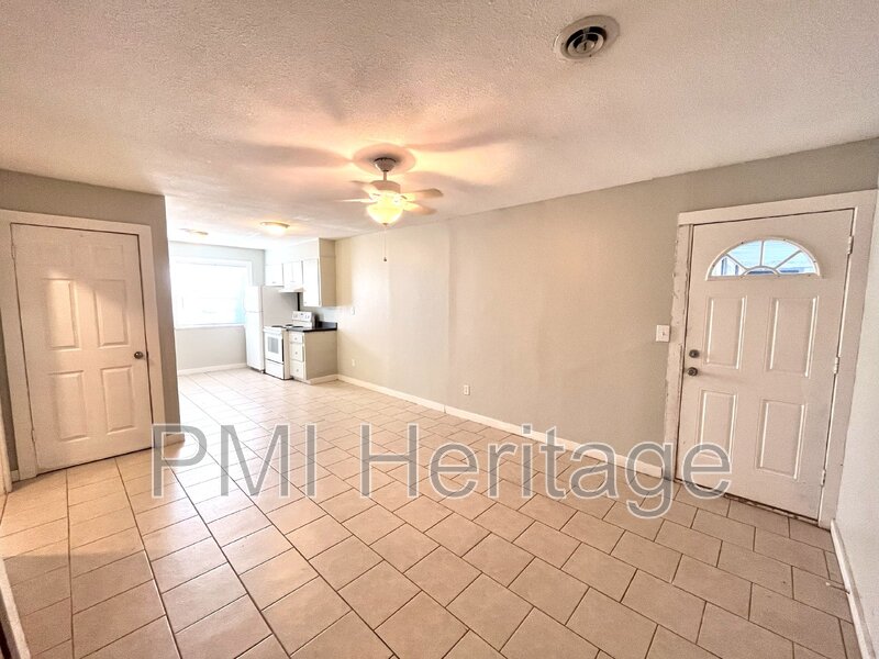 Fayetteville Condo: 15 W Martin Luther King Jr Blvd