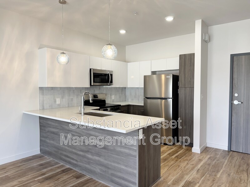 Midwest City Condo: 1641 Midtown Place - 164