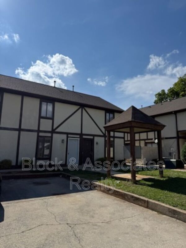 Asheboro Condo: 605 Sunset Ave