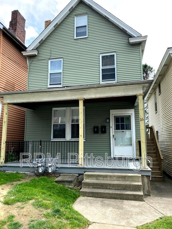 Pittsburgh House: 16 Marie Ave