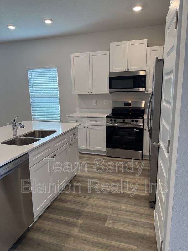 Milton House: 3984 Pendragon Circle