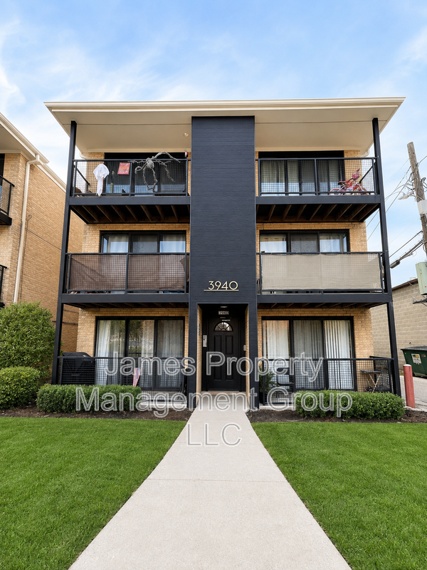 Chicago Condo: 3940 N. Narragansett 3S