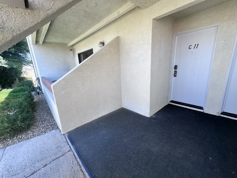Bullhead City Condo: 441 Moser Avenue - C11