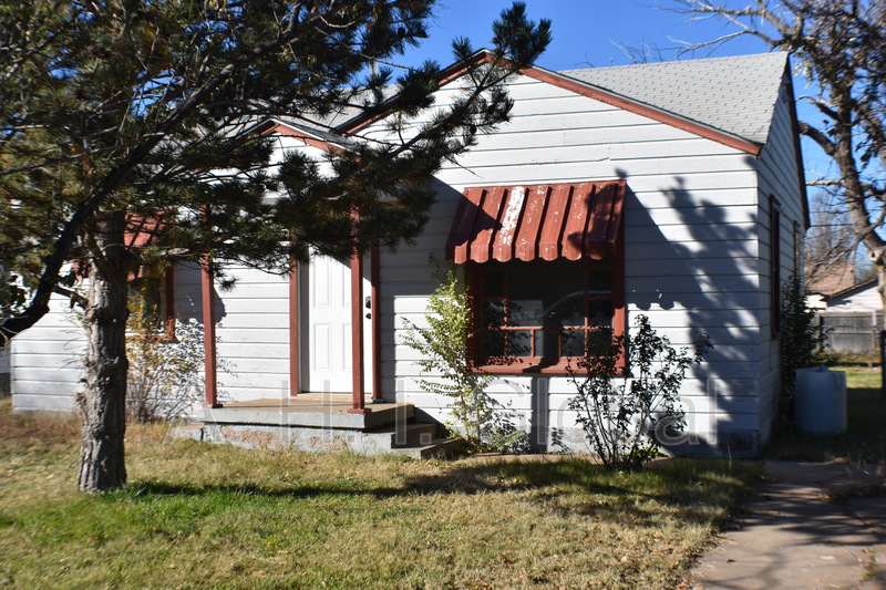 Amarillo House: 1916 South Seminole Street