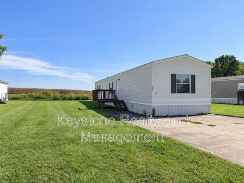 Oak Grove House: 141 Mace Lane Lot 10