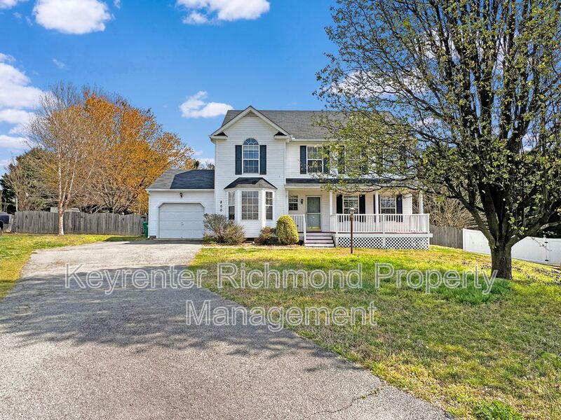 Glen Allen House: 800 Kiefer Field Court