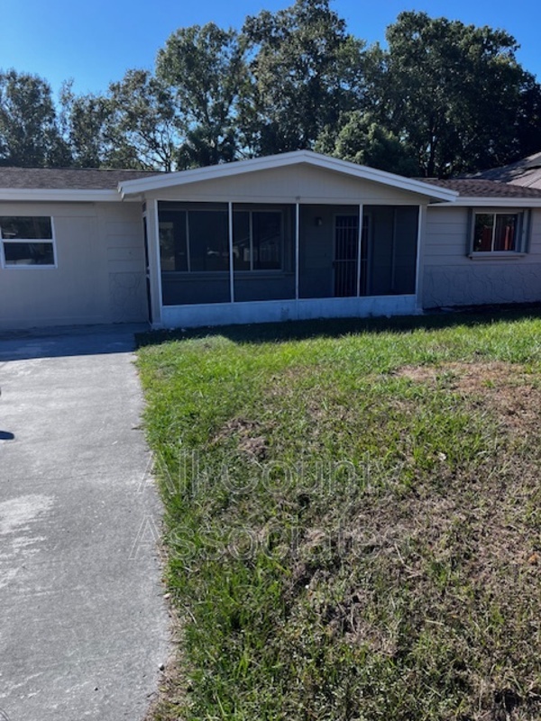 New Port Richey House: 7710 Rohuna Dr