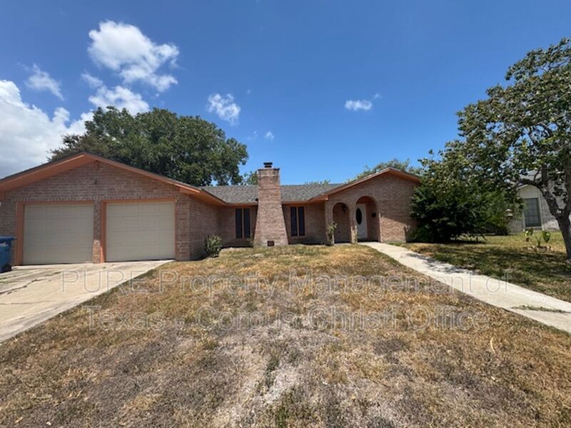 Corpus Christi House: 4622 Newbury Lane