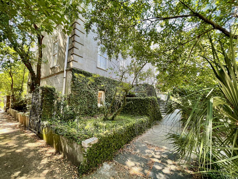 Charleston Condo: 49 Charlotte Street, #B