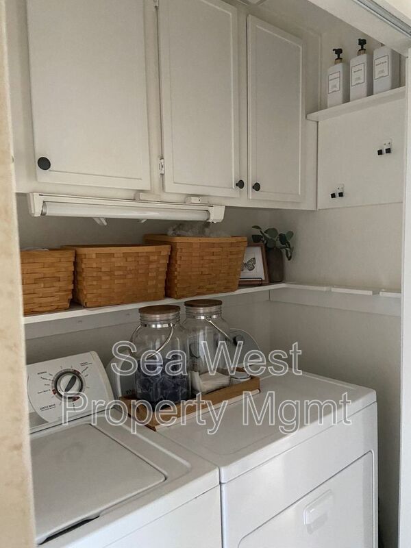San Marcos Condo: 1536 Caminito Aguar