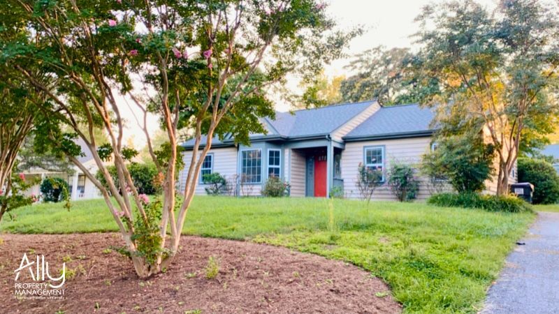 Charlottesville House: 2935 Lamkin Way