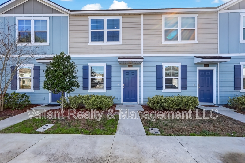 Orange Park House: 3978 Oak Mill Road