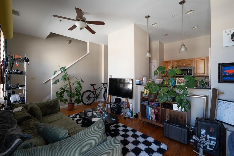Baltimore Condo: 125 W. Saratoga St