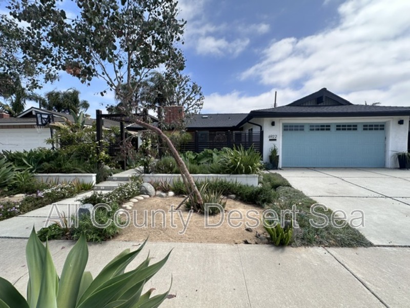 Huntington Beach House: 6922 Paula Circle