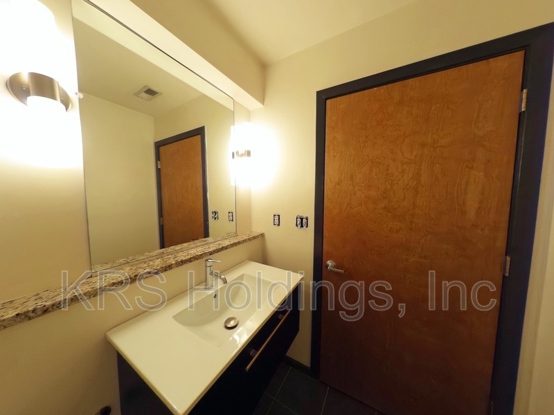 Richmond Condo: 110 S 15th Street