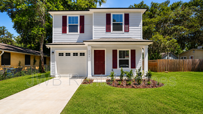 Jacksonville House: 2047 Prospect St