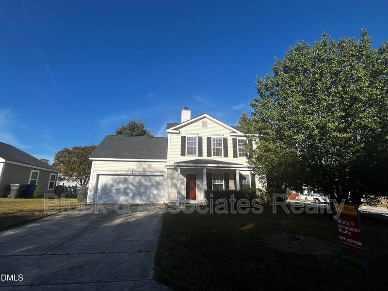 Raleigh House: 5500 Marthonna Way