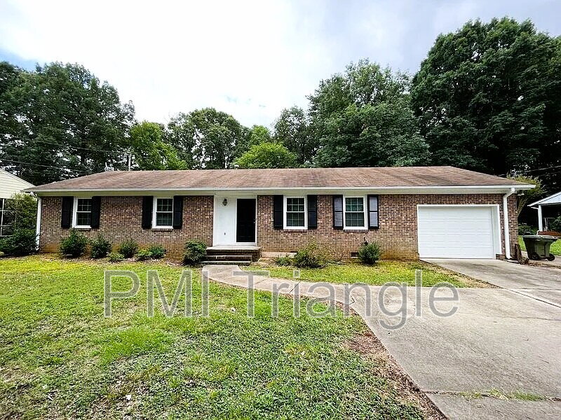 Raleigh House: 3609 Lynn Rd