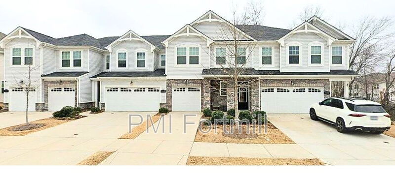 Charlotte Townhome: 8121 Overmeadow Lane