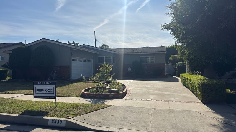 La Habra House: 2430 Bancroft Ave