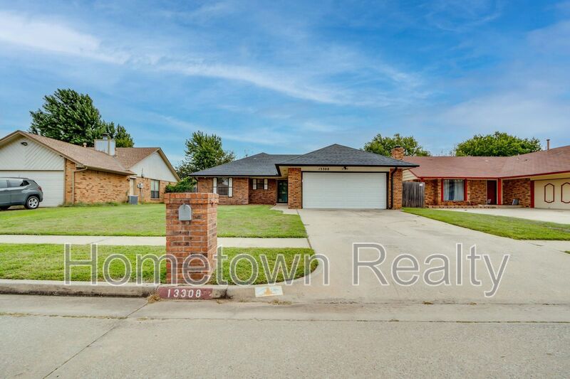 Oklahoma City House: 13308 Marsh Lane