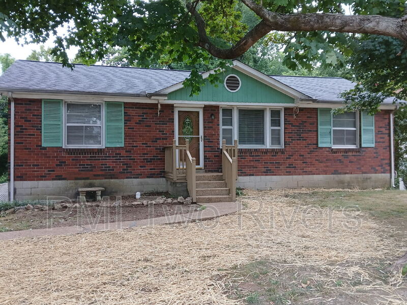 Hermitage House: 328 Jacksonian Drive