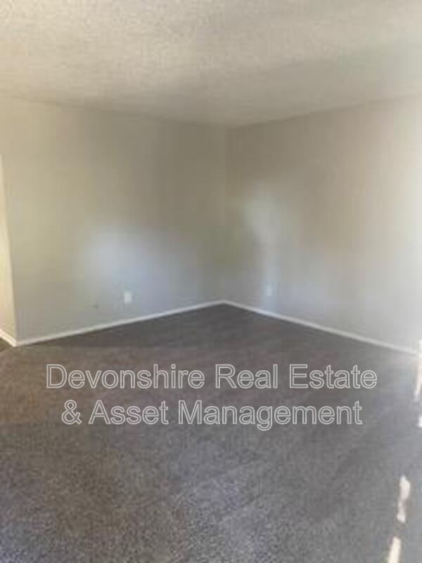 Waco Condo: 7301 Sanger Ave #225