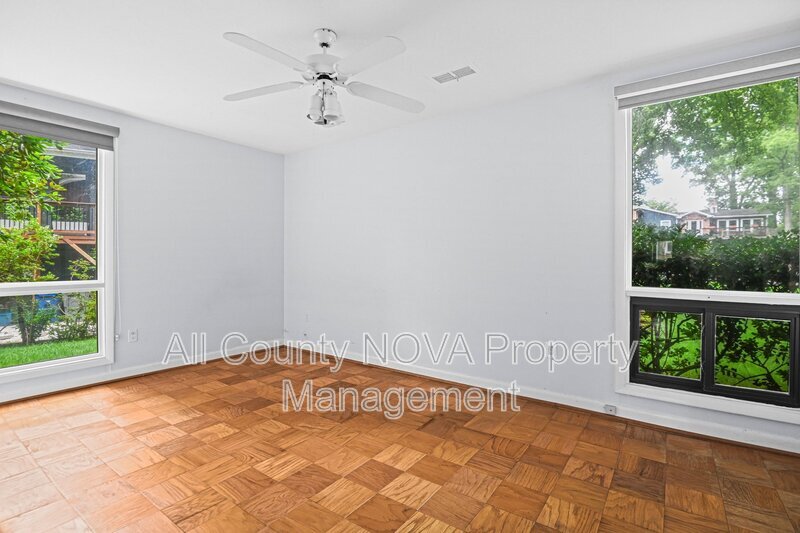 Main Rental Photo 15