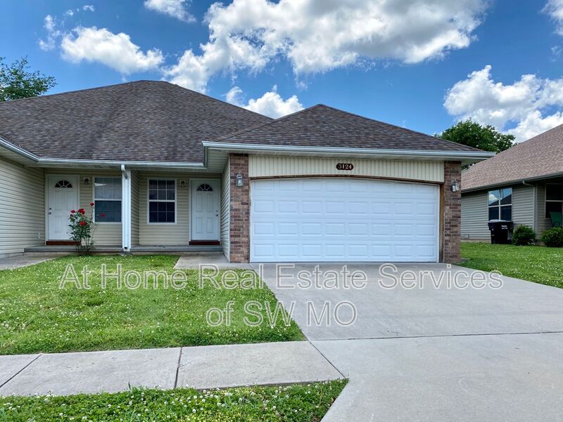 Springfield Condo: 3124 W Golden Valley
