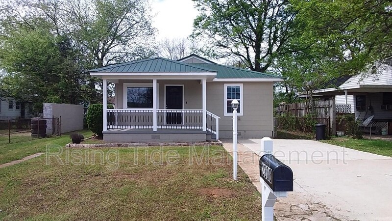 Birmingham House: 2308 13th Pl N