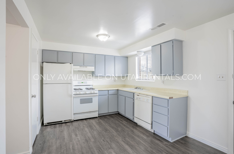 Spanish Fork Condo: 170 W 100 N