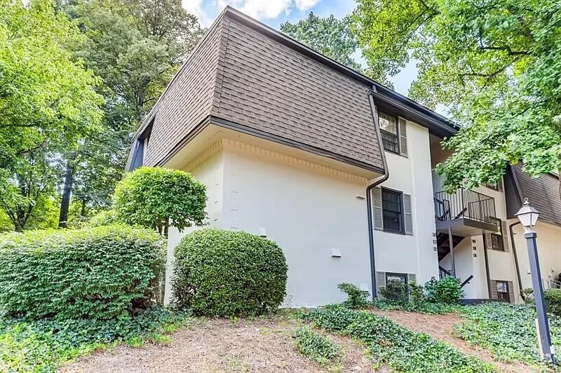 Main Rental Photo 2